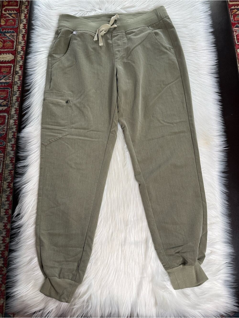 Figs Heathered Olive PO 1449 Zamora Scrub Pants